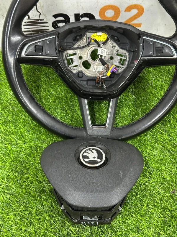 Руль Skoda Yeti 5L CFJA 2014 - миниатюра 7
