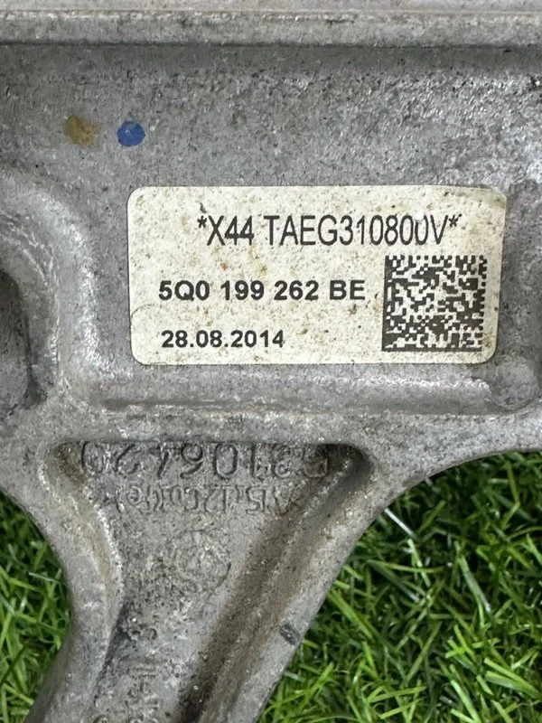 Подушка двигателя правая Volkswagen Golf MK7 CPTA - миниатюра 6