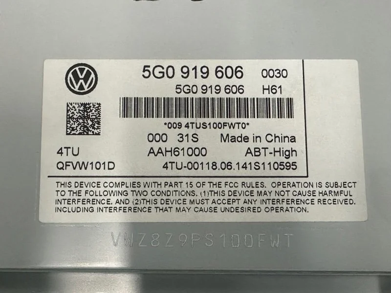 Монитор Volkswagen Golf MK7 CPTA 2014 - миниатюра 5