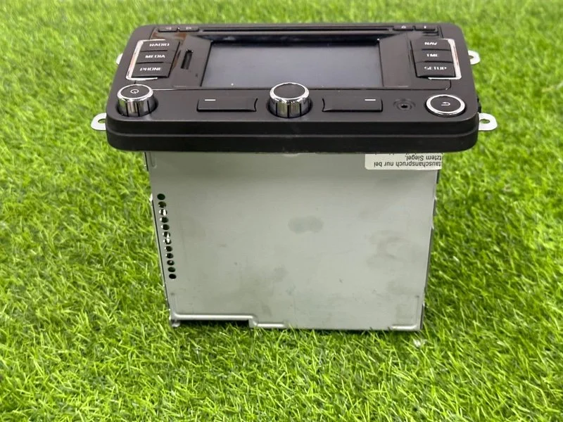 Магнитола Skoda Yeti 5L CFJA 2014 - миниатюра 4