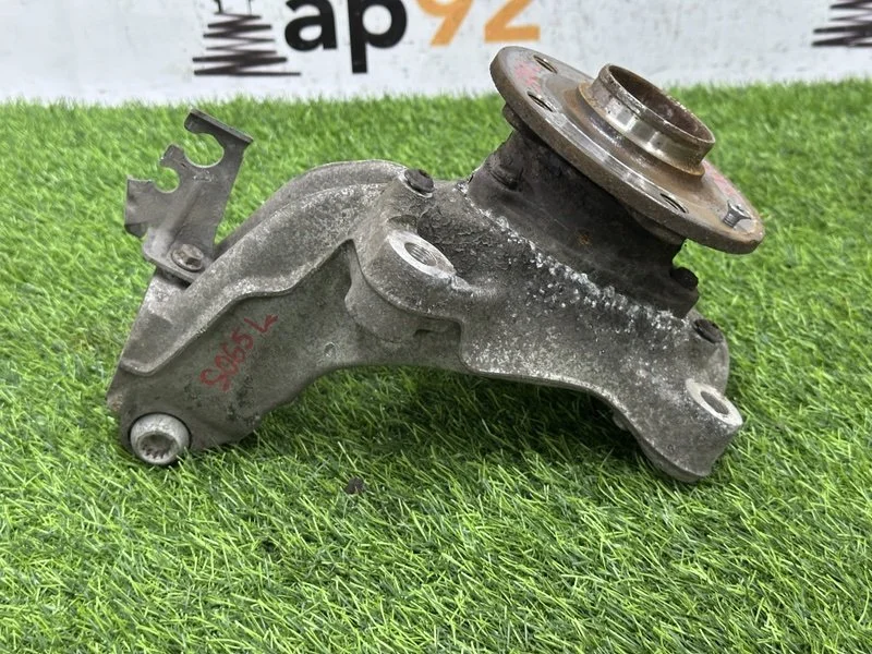 Кулак поворотный передний левый Skoda Superb NP - миниатюра 3