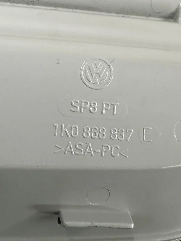 Бардачок под очки Skoda Yeti 5L CFJA 2014 - миниатюра 8