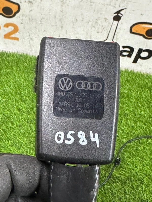 Замок ремня безопасности передний Audi A8 4H CTGA - миниатюра 7