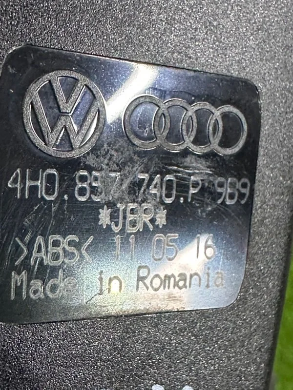 Замок ремня безопасности задний Audi A8 4H CTGA - миниатюра 5