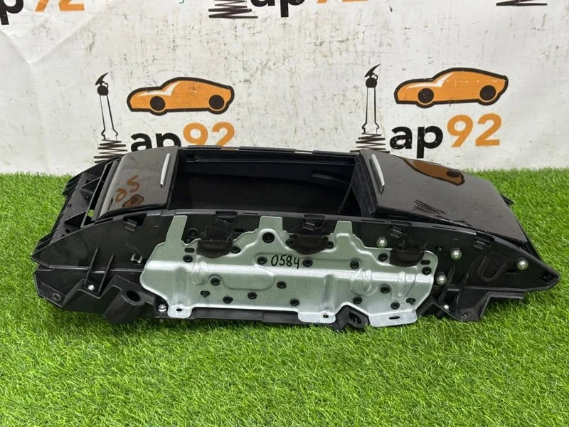 Бардачок задний Audi A8 4H CTGA 2016 - миниатюра 3