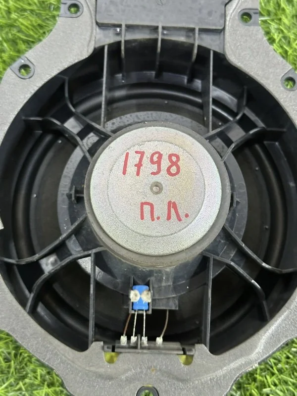 Динамик передний Volkswagen Passat B7 CAXA 2012 - миниатюра 6