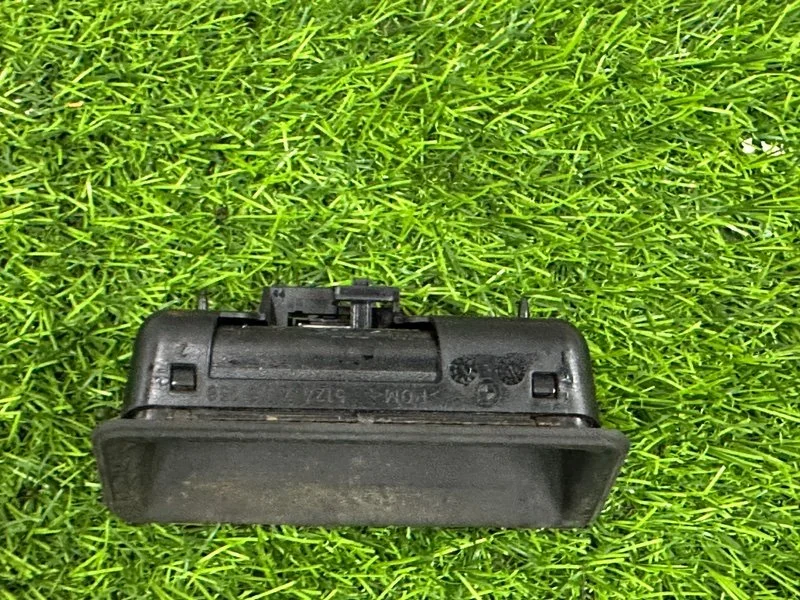 Кнопка открывания багажника BMW X5 E70 306D5 2009 - миниатюра 3