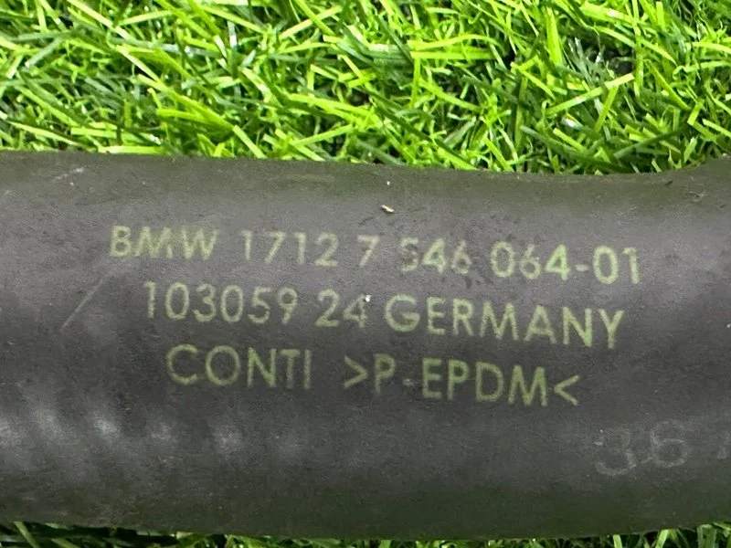 Шланг ОЖ BMW 5-series E60 N52B30A 2006 - миниатюра 9