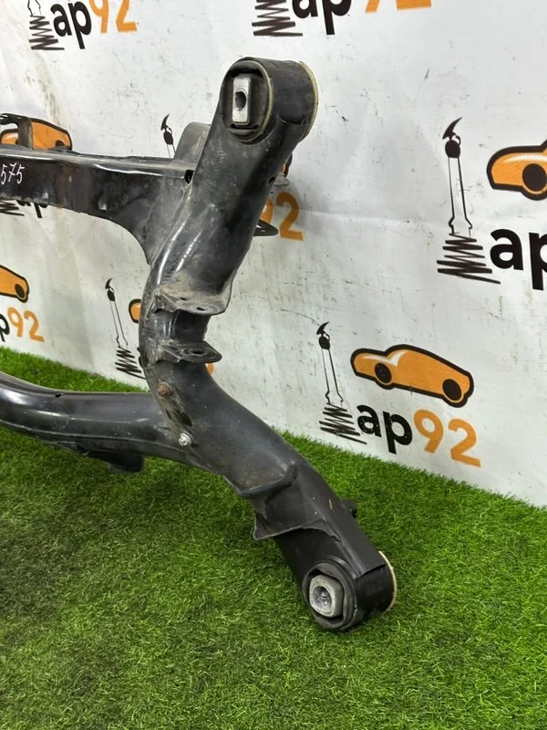Балка подвески задняя BMW 1-series F20 N13B16A - миниатюра 2