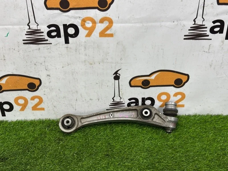 Рычаг подвески нижний левый Audi A4 8K CDHB 2010 - изображение 1