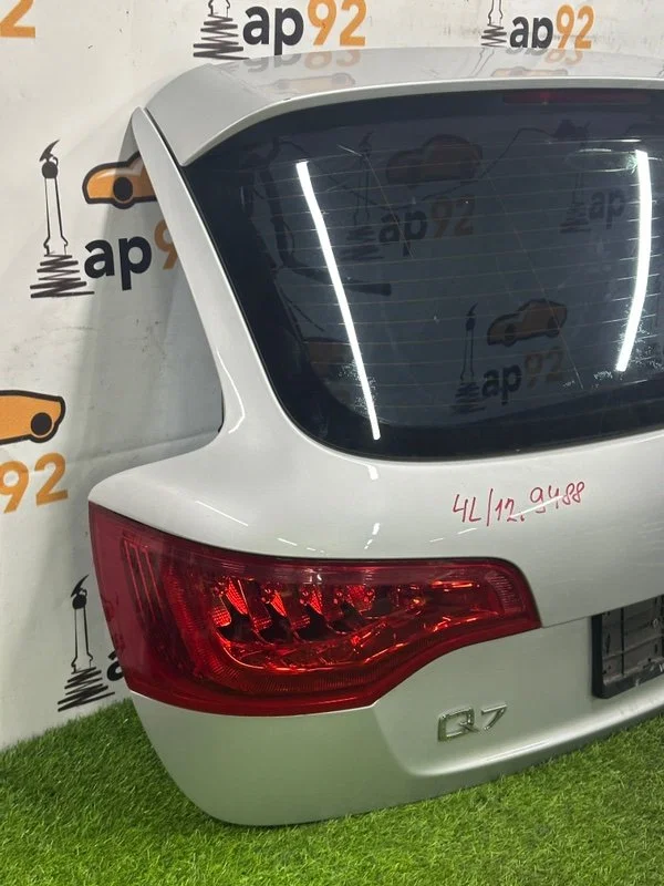 Крышка багажника Audi Q7 4L CCFC 2012 - миниатюра 2