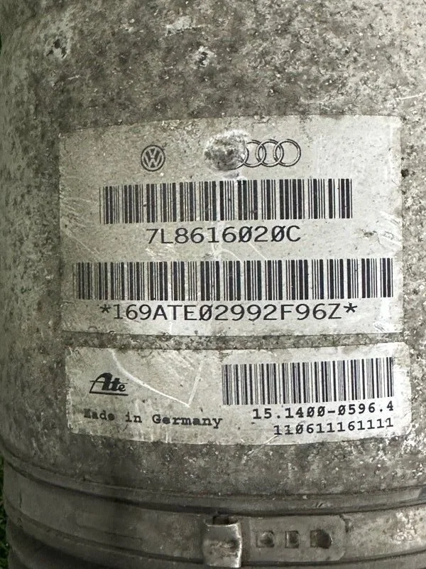 Стойка подвески задняя левая Audi Q7 4L CCFC 2012 - миниатюра 8