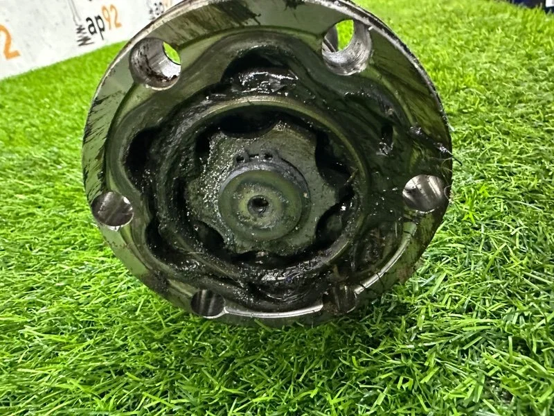 Карданный вал задний Mercedes-Benz ML W164 642.940 - миниатюра 3