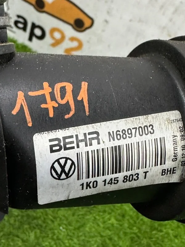 Интеркулер Volkswagen Golf MK6 CAVD 2010 - миниатюра 10