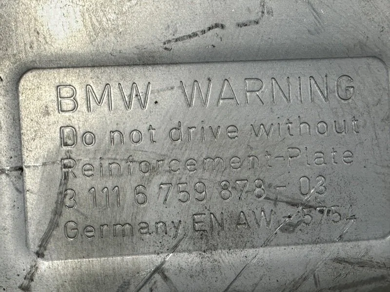 Распорка подрамника BMW 5-series E60 N52B30A 2006 - миниатюра 5