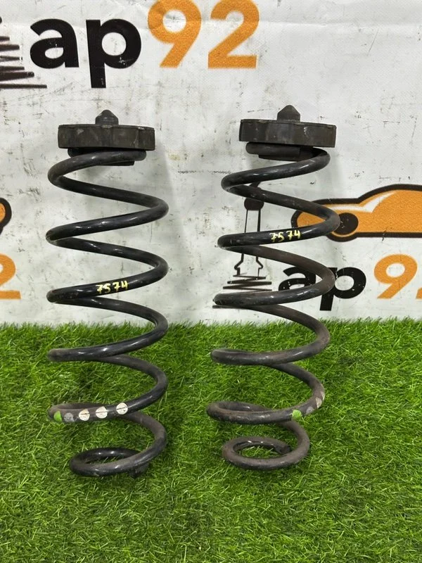 Пружина подвески задняя Audi A5 8T CDNC 2011 - миниатюра 2