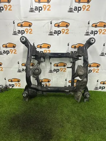 Балка подвески передняя Mercedes-Benz ML W164