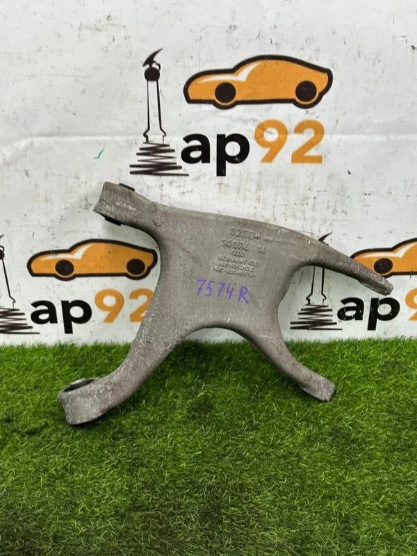 Рычаг подвески задний правый Audi A5 8T CDNC 2011 - изображение 1