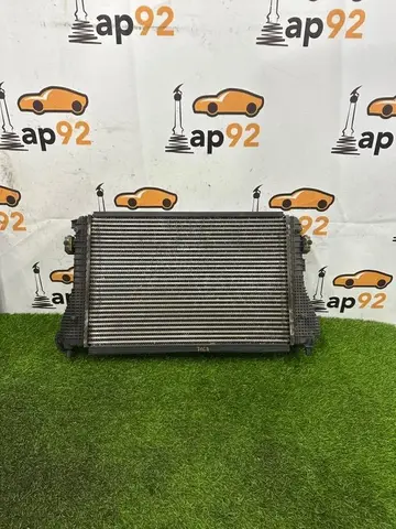 Интеркулер Volkswagen Passat B7 CFFB 2014