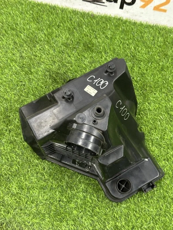 Корпус воздушного фильтра Audi S5 8T CGW 2013 - миниатюра 6
