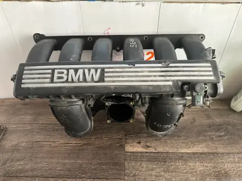 Коллектор впускной BMW 5-series E60 N52B25A 2008
