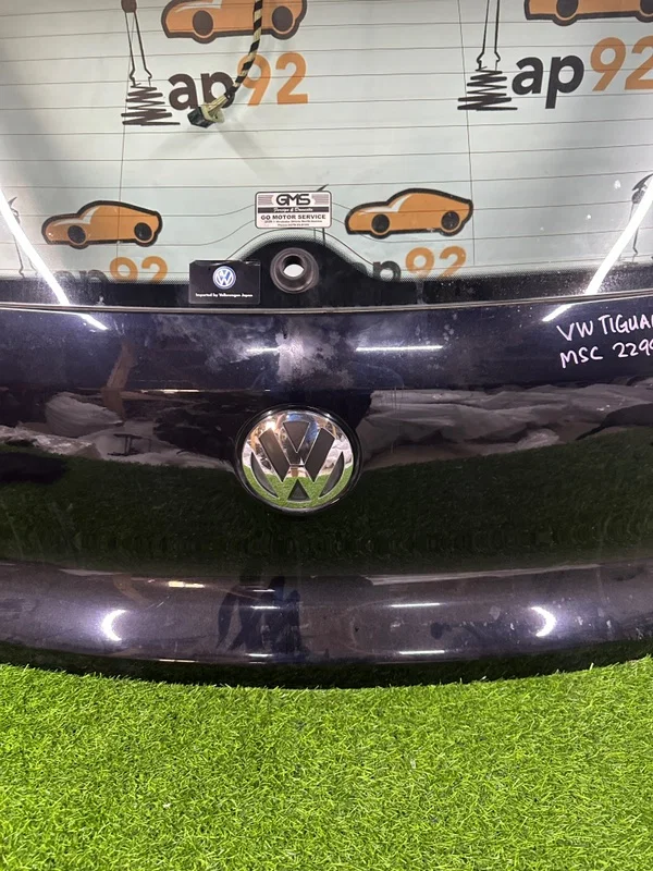 Крышка багажника Volkswagen Tiguan 5N1 CAWA 2009 - миниатюра 3