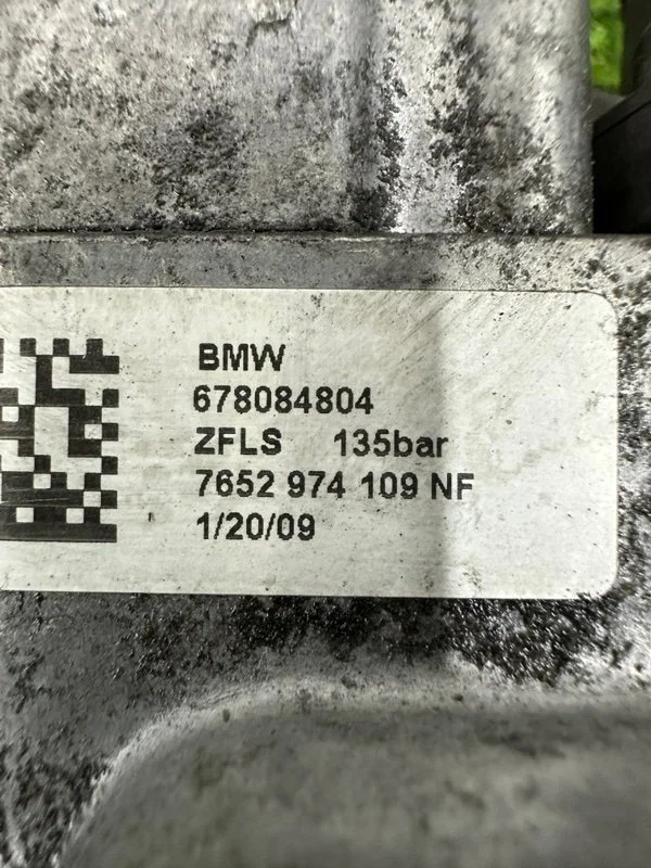 Насос гидроусилителя руля BMW 5-series E60 N47D20A - миниатюра 8