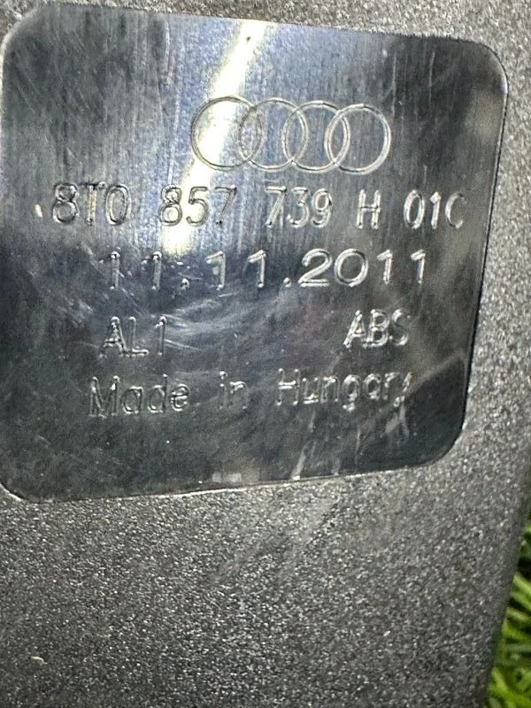 Замок ремня безопасности задний Audi A5 8T CDNC - миниатюра 7