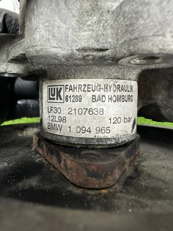 Насос гидроусилителя руля BMW x5 E53 M54B30 2003 - миниатюра 6