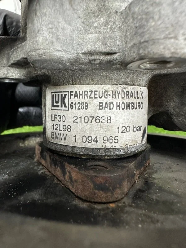 Насос гидроусилителя руля BMW x5 E53 M54B30 2003 - миниатюра 6