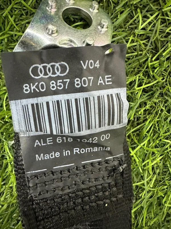Ремень безопасности задний Audi A4 8K CDHB 2010 - миниатюра 8