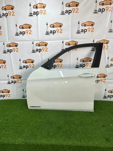 Дверь боковая передняя левая BMW X1 E84 N52B30A