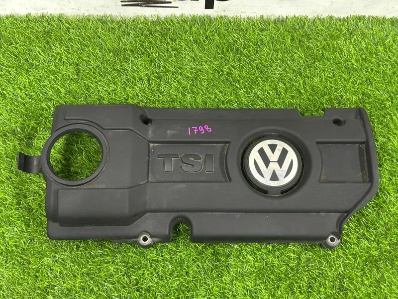 Декоративная крышка двигателя Volkswagen Passat B7 - миниатюра 2