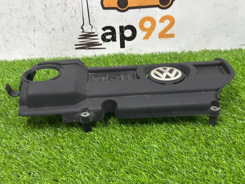 Декоративная крышка двигателя Volkswagen Passat B7 - миниатюра 3