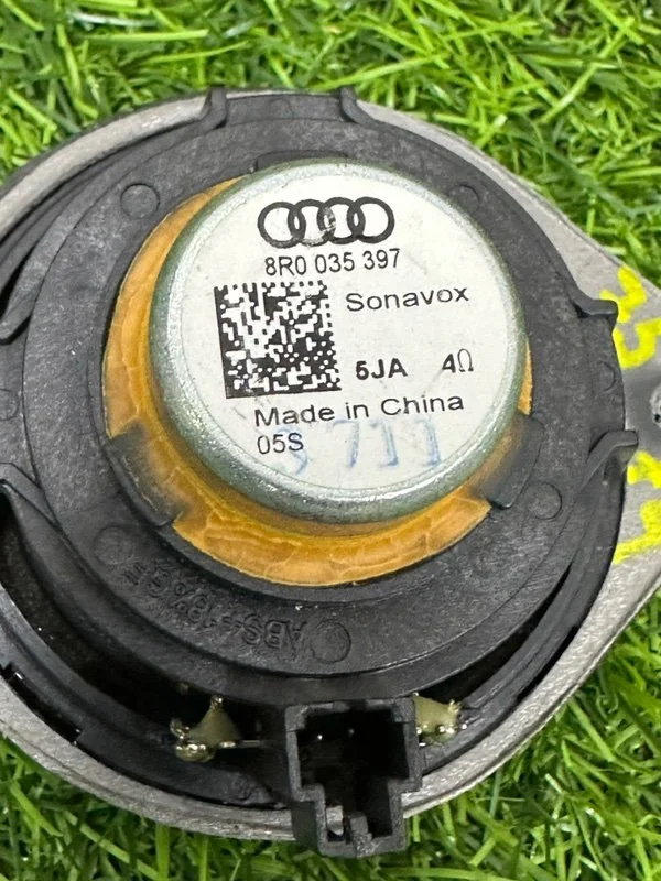 Динамик Audi A5 8T CDNC 2011 - миниатюра 10