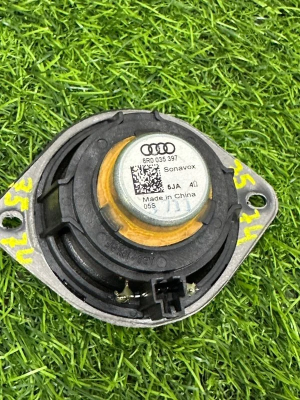 Динамик Audi A5 8T CDNC 2011 - миниатюра 9