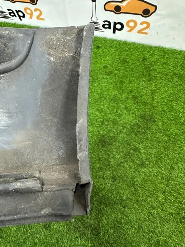 Молдинг двери задний правый Volkswagen Touareg GP - миниатюра 9