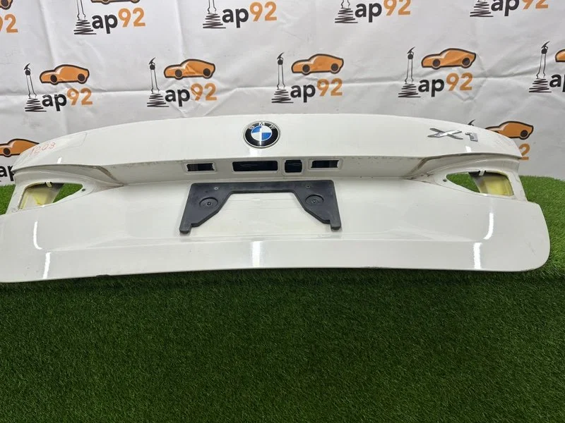Крышка багажника BMW X1 E84 N52B30A 2010 - миниатюра 7