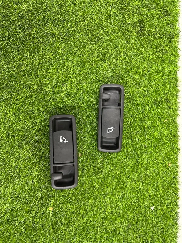 Кнопка Volkswagen Passat B7 CAXA 2012 - миниатюра 3