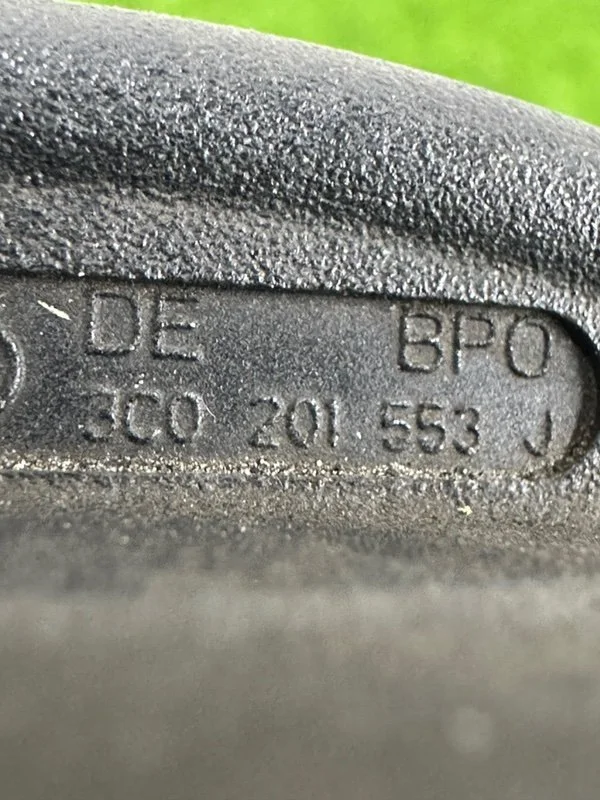 Крышка топливного бака Audi A5 8T CDNC 2011 - миниатюра 6