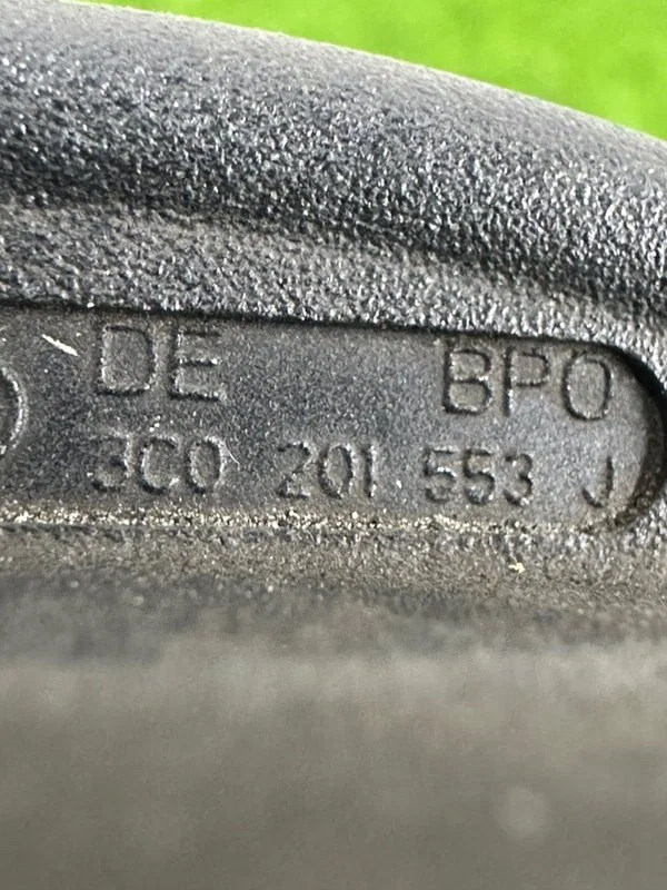 Крышка топливного бака Audi A5 8T CDNC 2011 - миниатюра 6