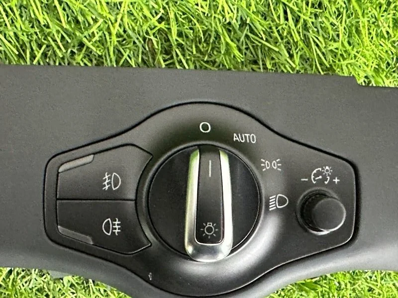 Переключатель света Audi A5 8T CDNC 2011 - миниатюра 4
