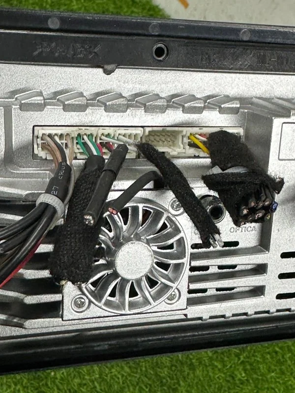 Магнитола Mercedes-Benz ML W164 642.940 2008 - миниатюра 8