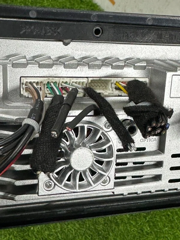 Магнитола Mercedes-Benz ML W164 642.940 2008 - миниатюра 8
