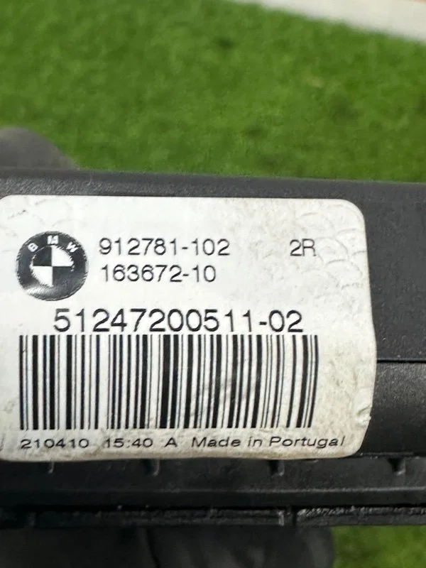 Замок багажника BMW X1 E84 N52B30A 2010 - миниатюра 9