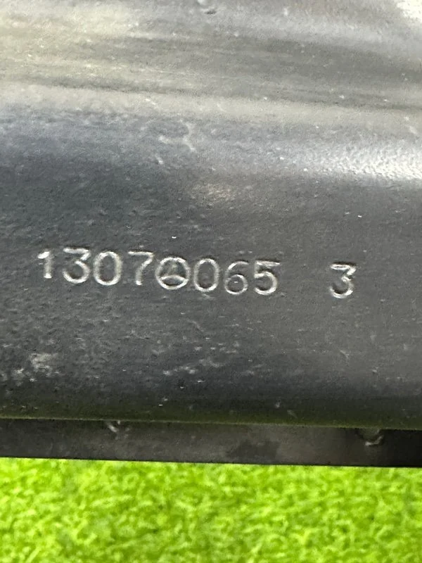 Крепление фары левое Mercedes-Benz ML W164 642.940 - миниатюра 9