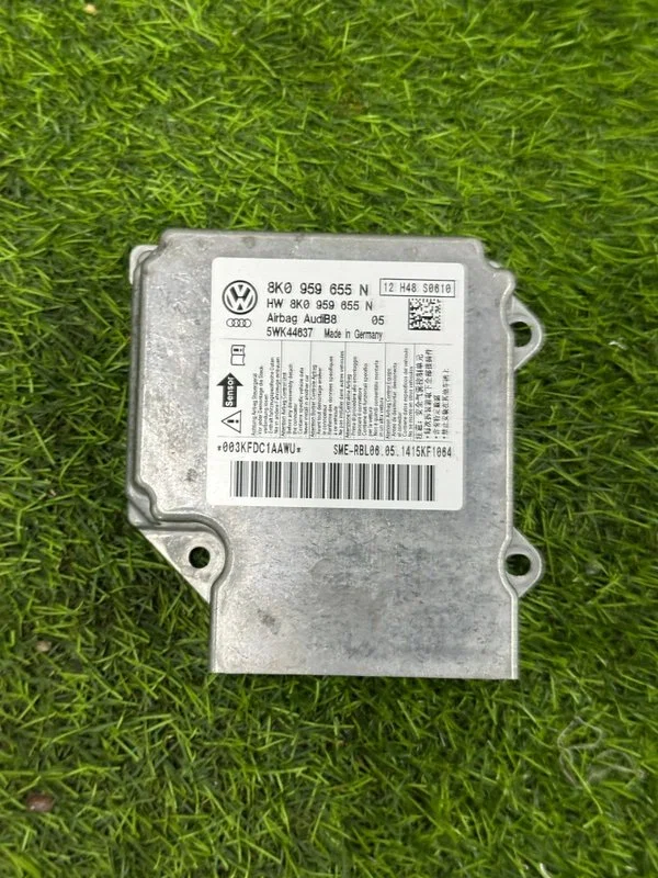 Блок упраления AIRBAG Audi A4 8K CDNB 2014 - миниатюра 4