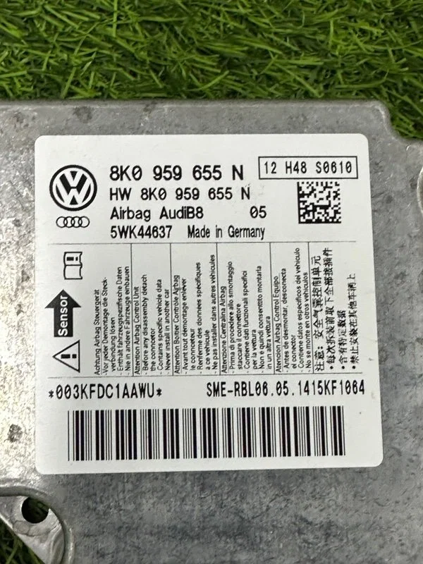 Блок упраления AIRBAG Audi A4 8K CDNB 2014 - миниатюра 5