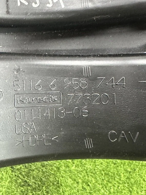 Воздуховод салона BMW X5 E70 306D5 2009 - миниатюра 6