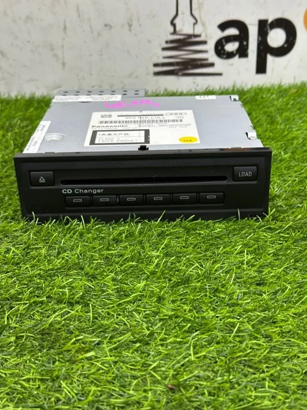 CD-Чейнджер Audi A4 8K CDHB 2010 - миниатюра 3
